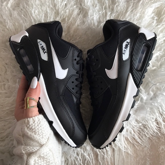 NWT Nike Air Max 90 Black - Picture 5 of 7